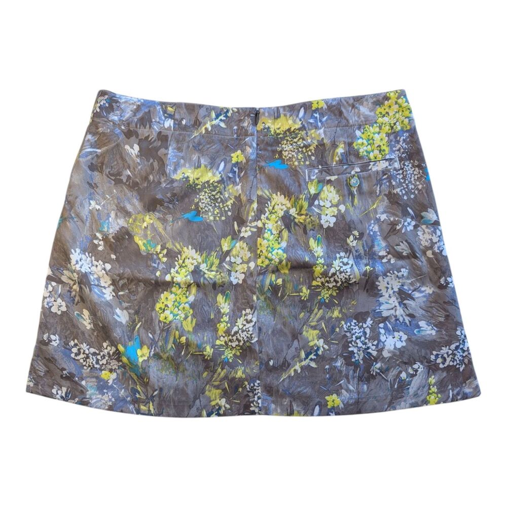 Lady Hagen Floral Golf or Tennis Skort in Gray, Yellow & Blue - Picture 2 of 7